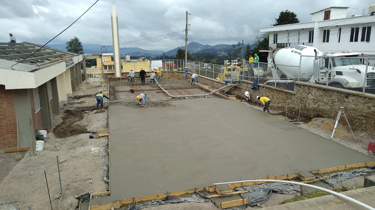 Cimentaciones de módulos de naves principales